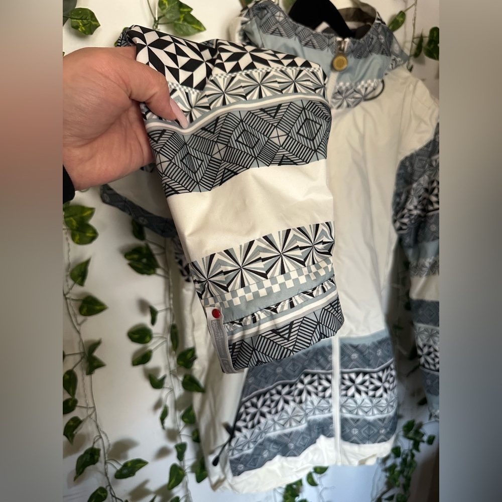 Bonfire Chroma Snowboarding Jacket - Picture 2 of 16